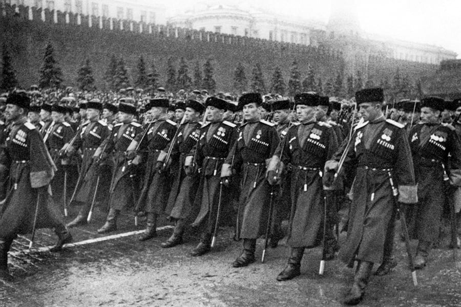 участники парада победы 1945 г